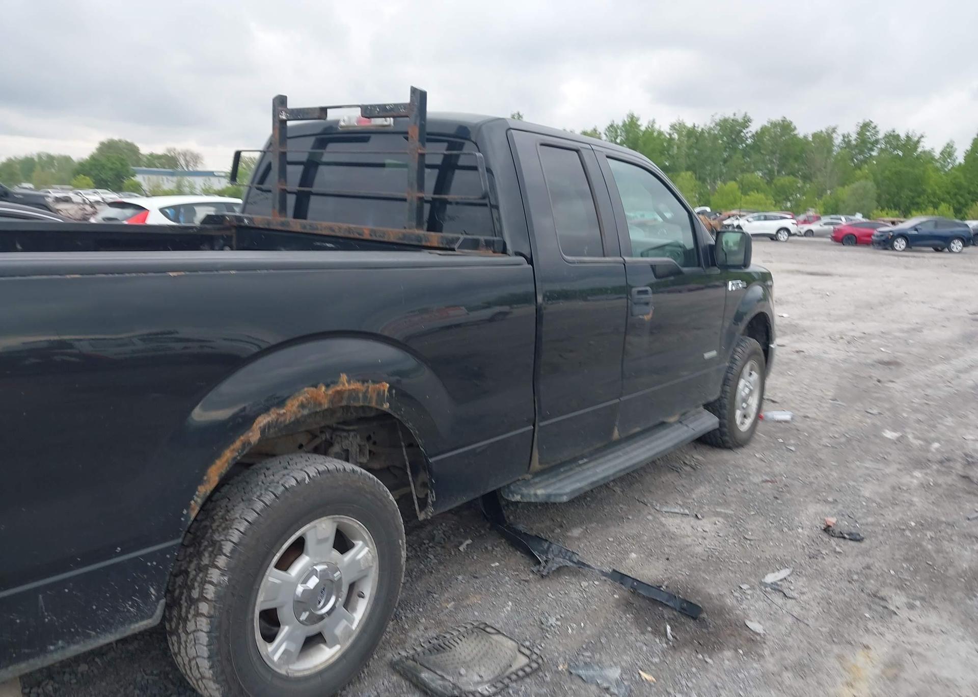 2011 FORD F150 SUPER CAB