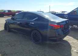 2020 NISSAN ALTIMA SV