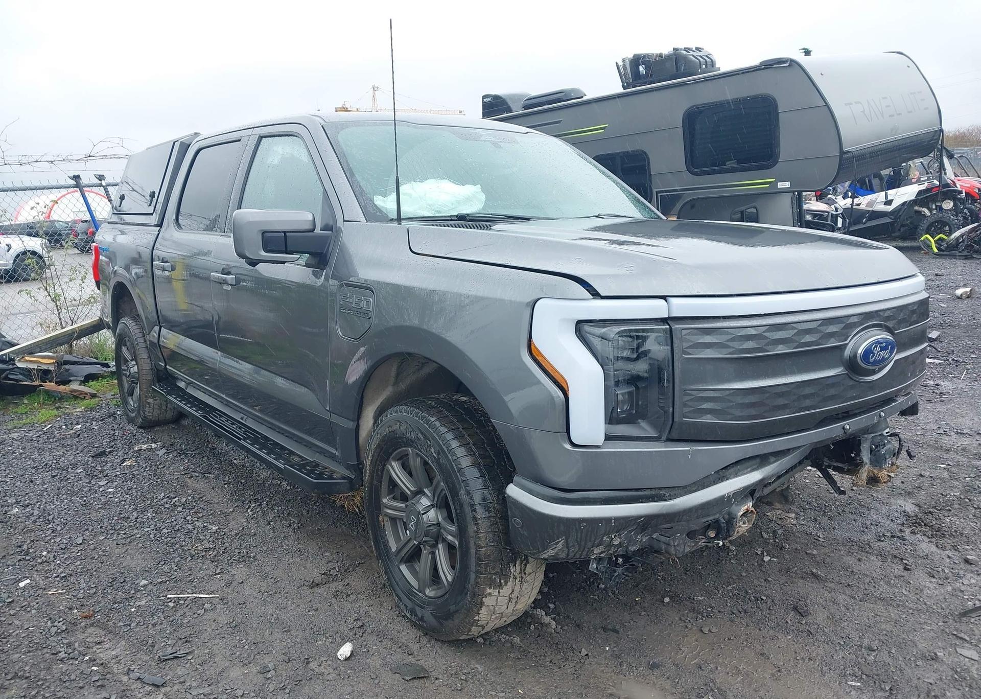 2023 FORD F-150 LIGHTNING LARIAT