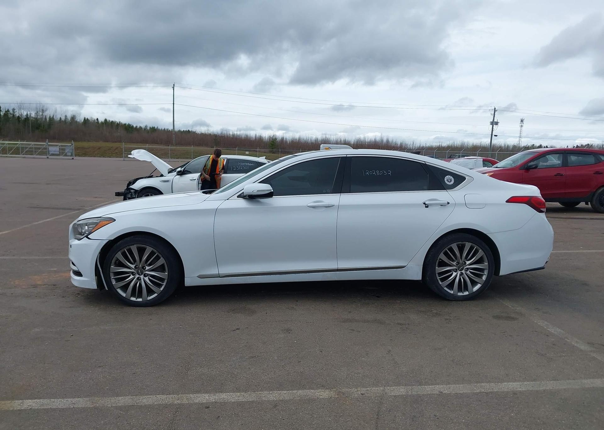 2015 HYUNDAI GENESIS 5.0 ULTIMATE