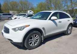 2011 INFINITI FX35