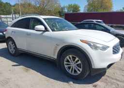 2011 INFINITI FX35