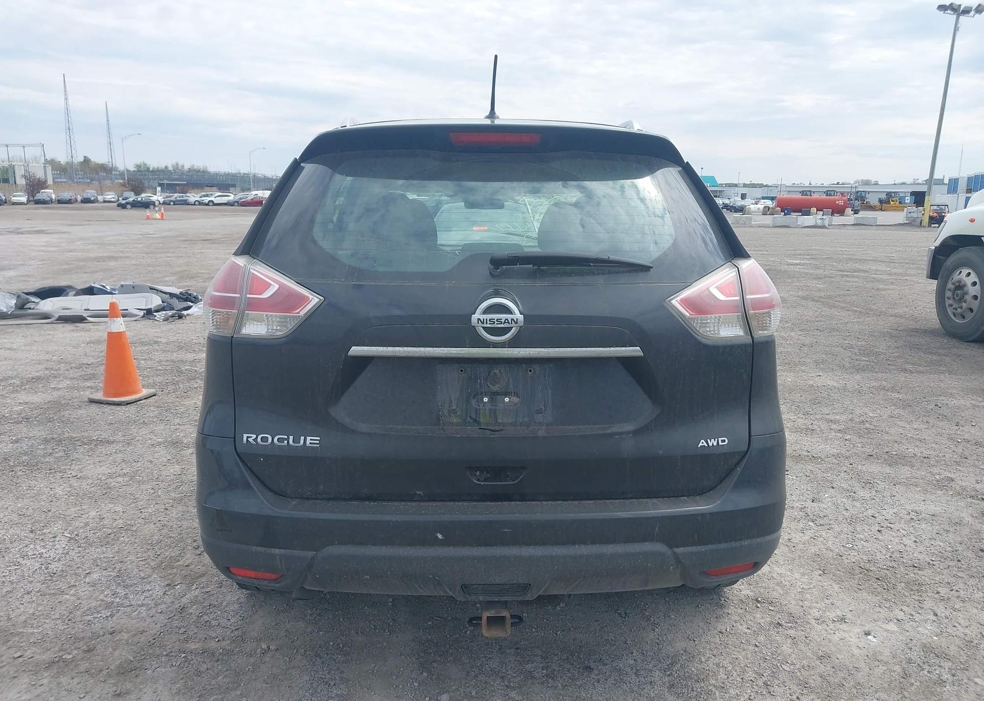 2016 NISSAN ROGUE