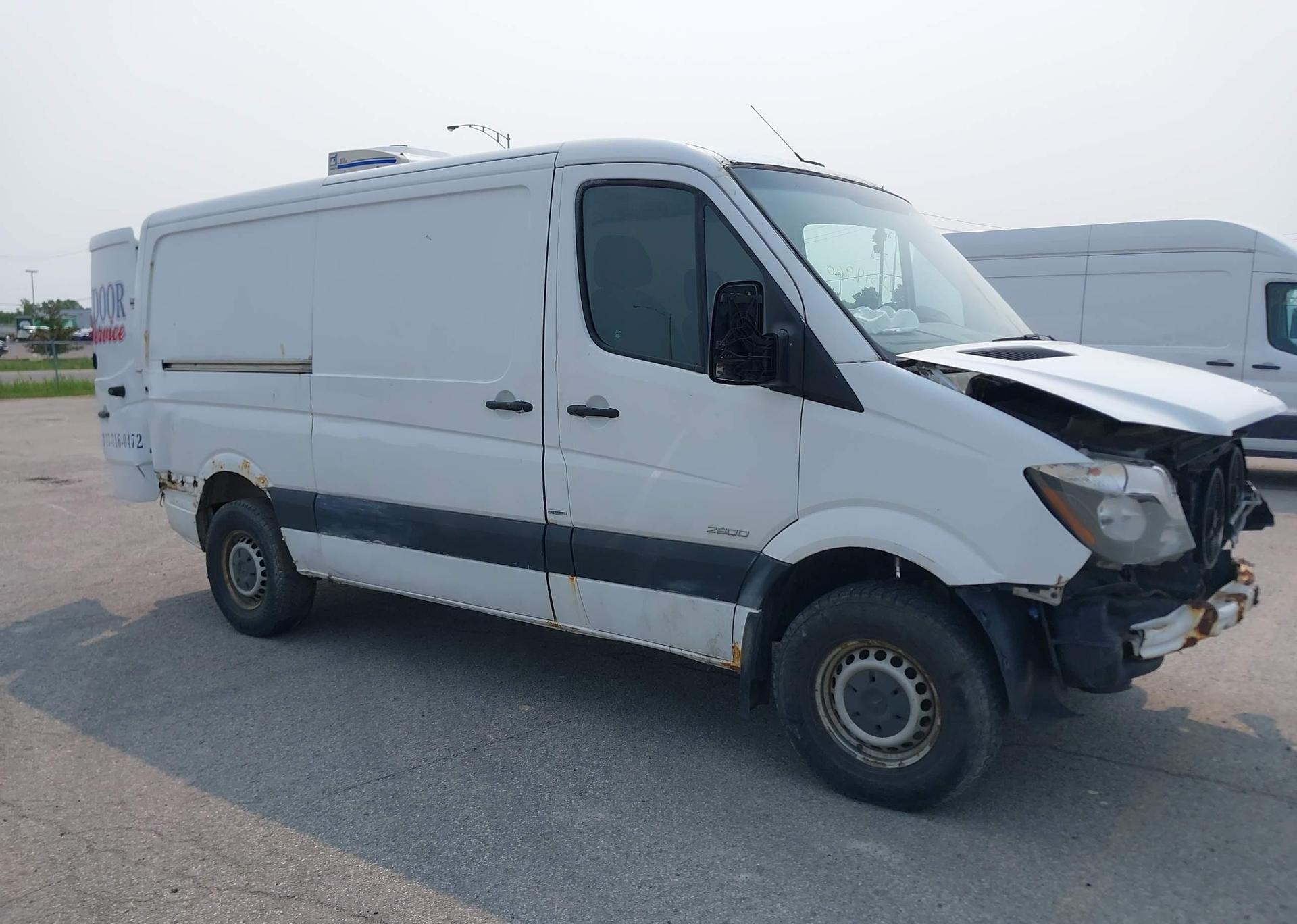 2015 MERCEDES-BENZ SPRINTER 2500