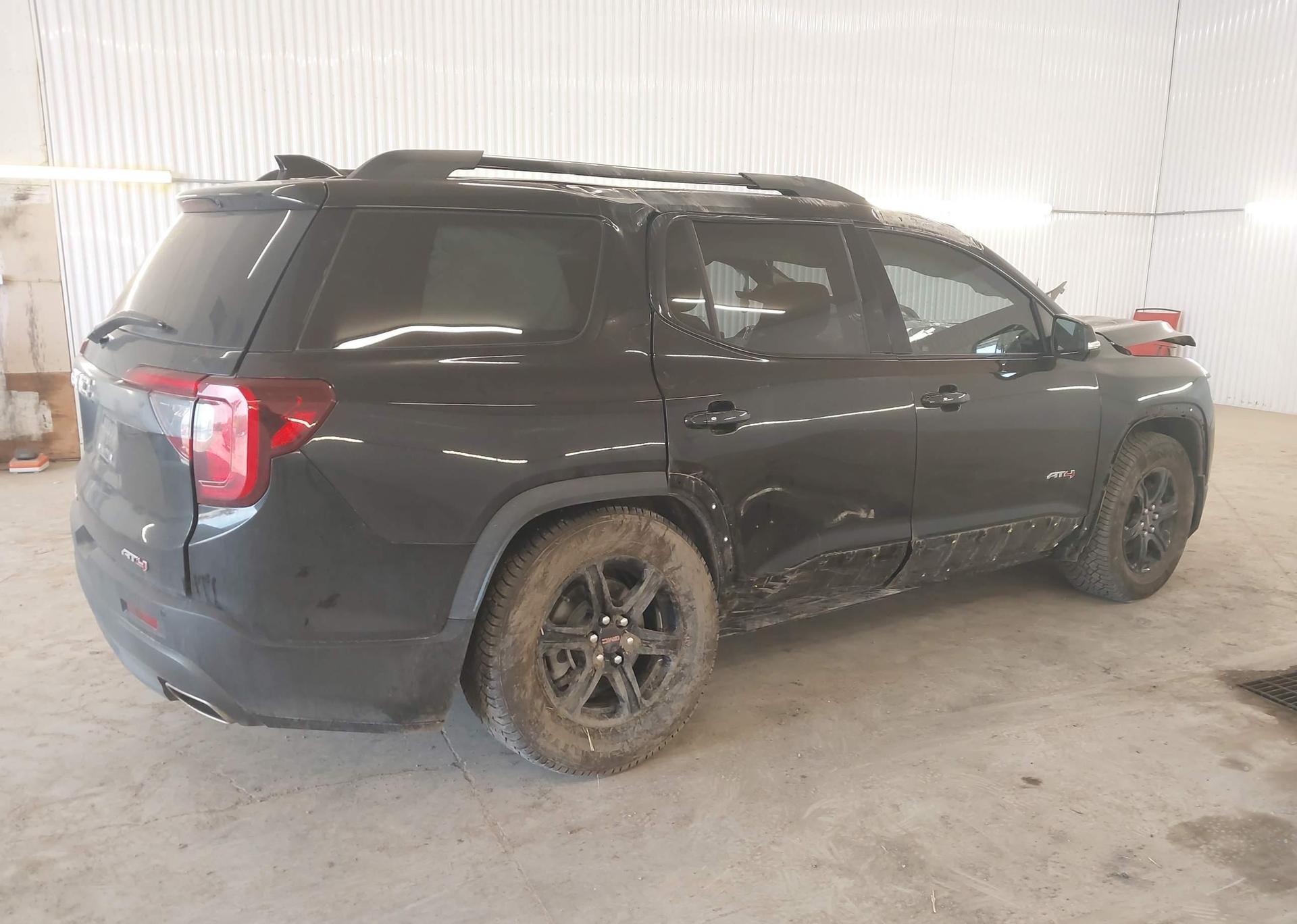 2023 GMC ACADIA