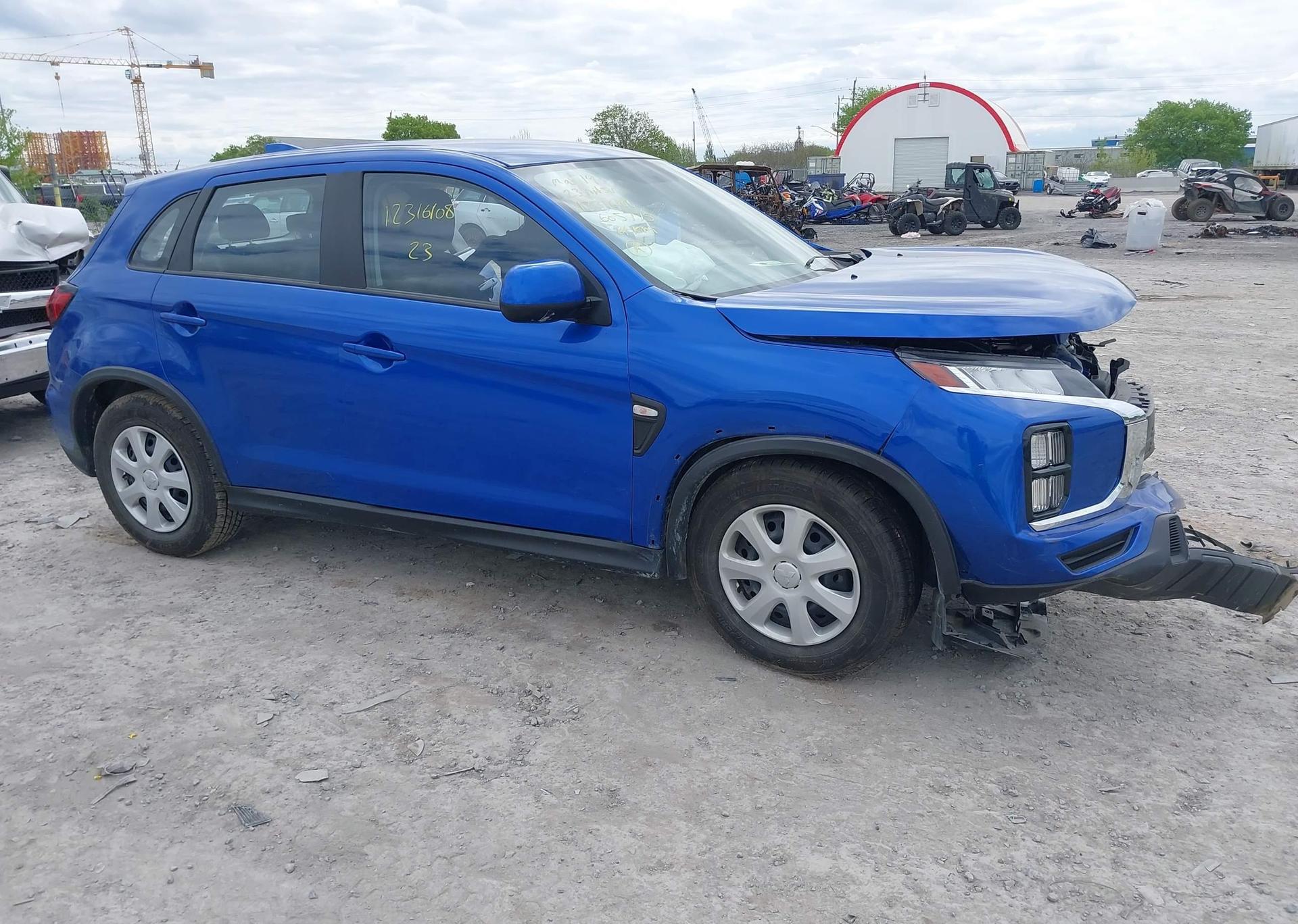 2023 MITSUBISHI RVR ES