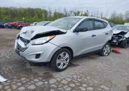 2011 HYUNDAI TUCSON GL