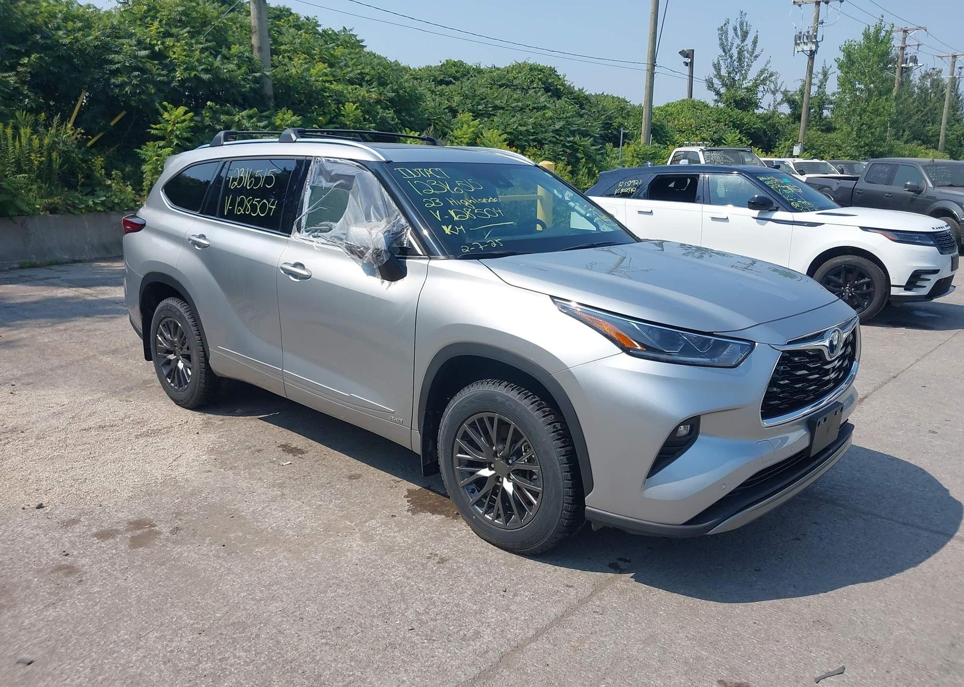 2023 TOYOTA HIGHLANDER