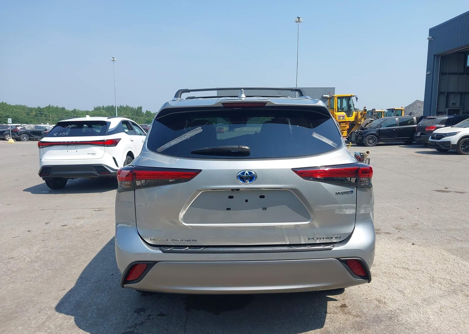 2023 TOYOTA HIGHLANDER