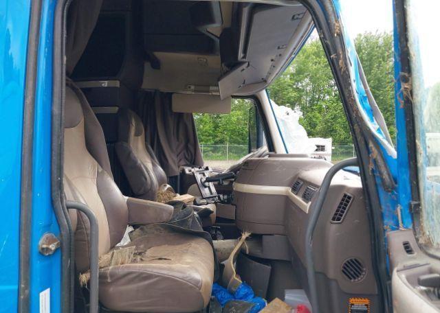 2018 VOLVO VNL