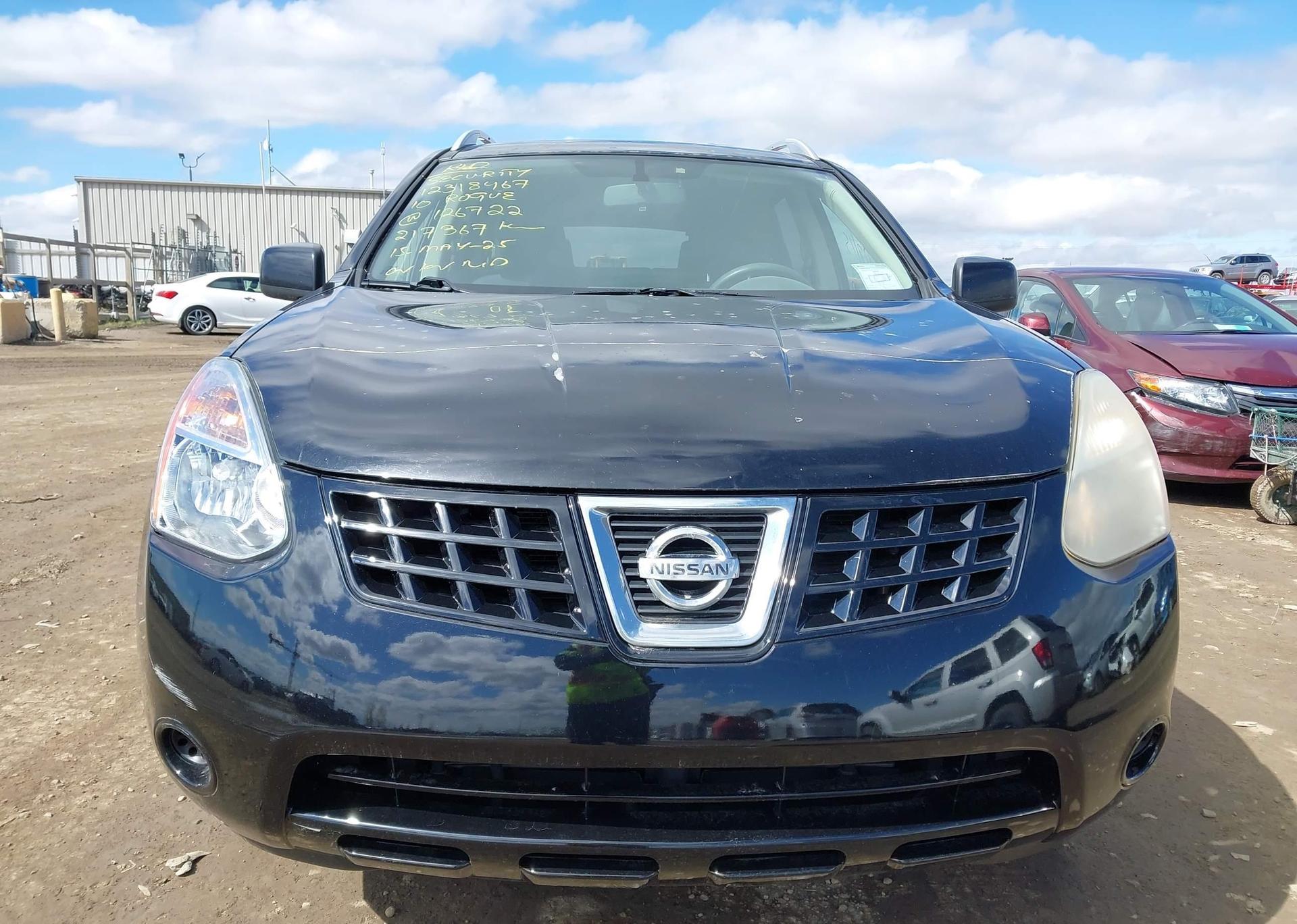 2010 NISSAN ROGUE S