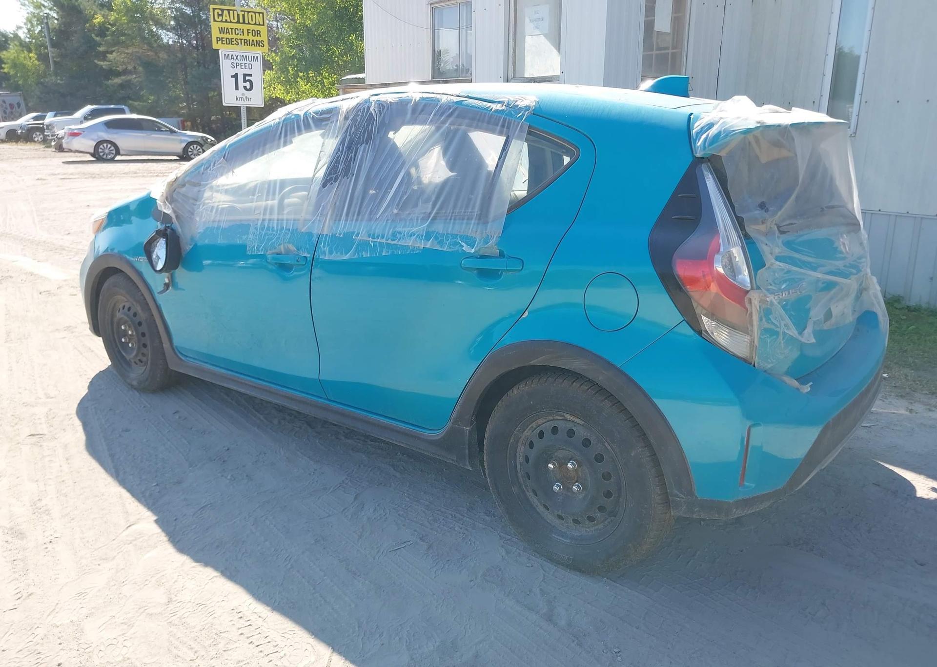2018 TOYOTA Prius c