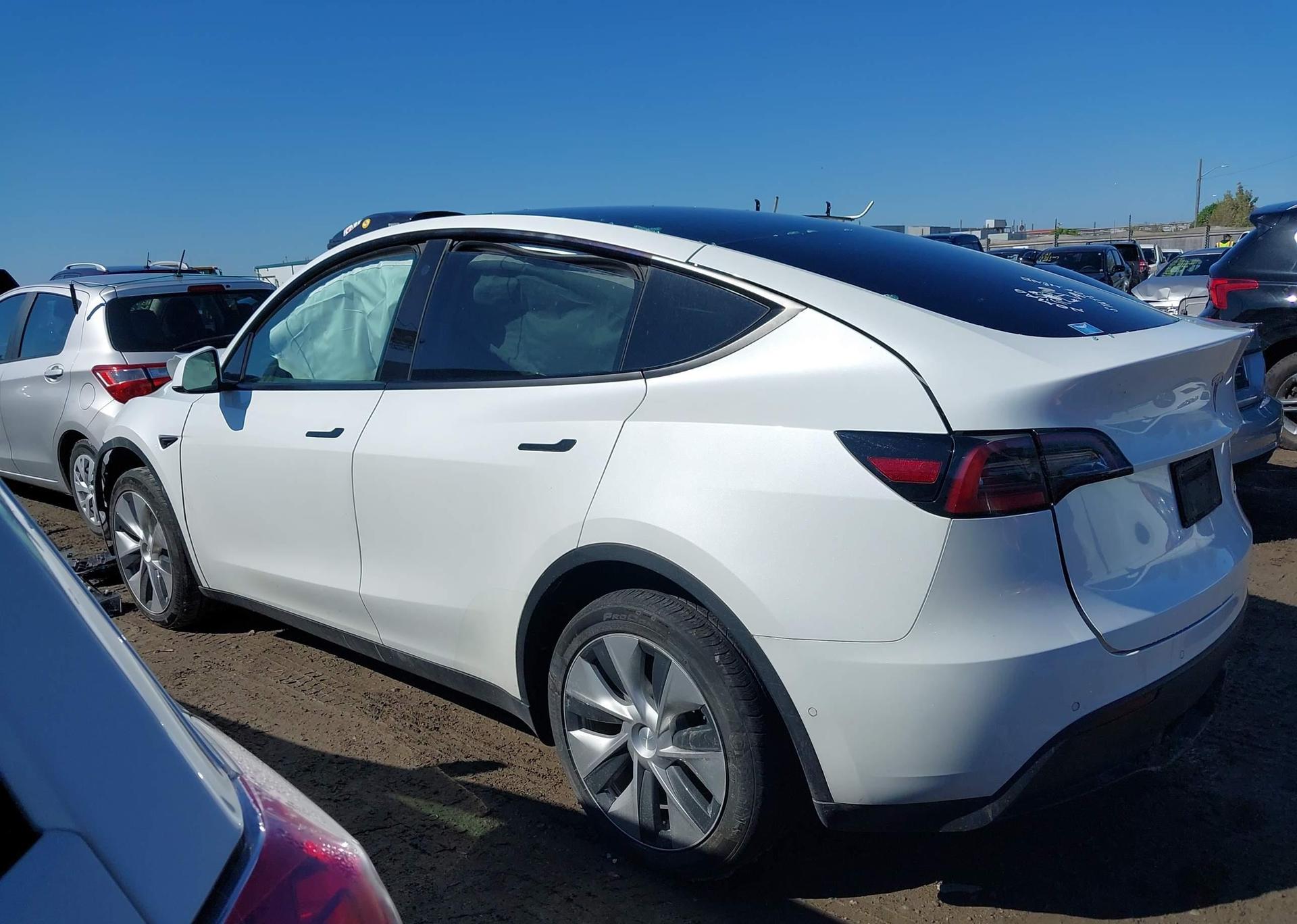 2022 TESLA MODEL Y