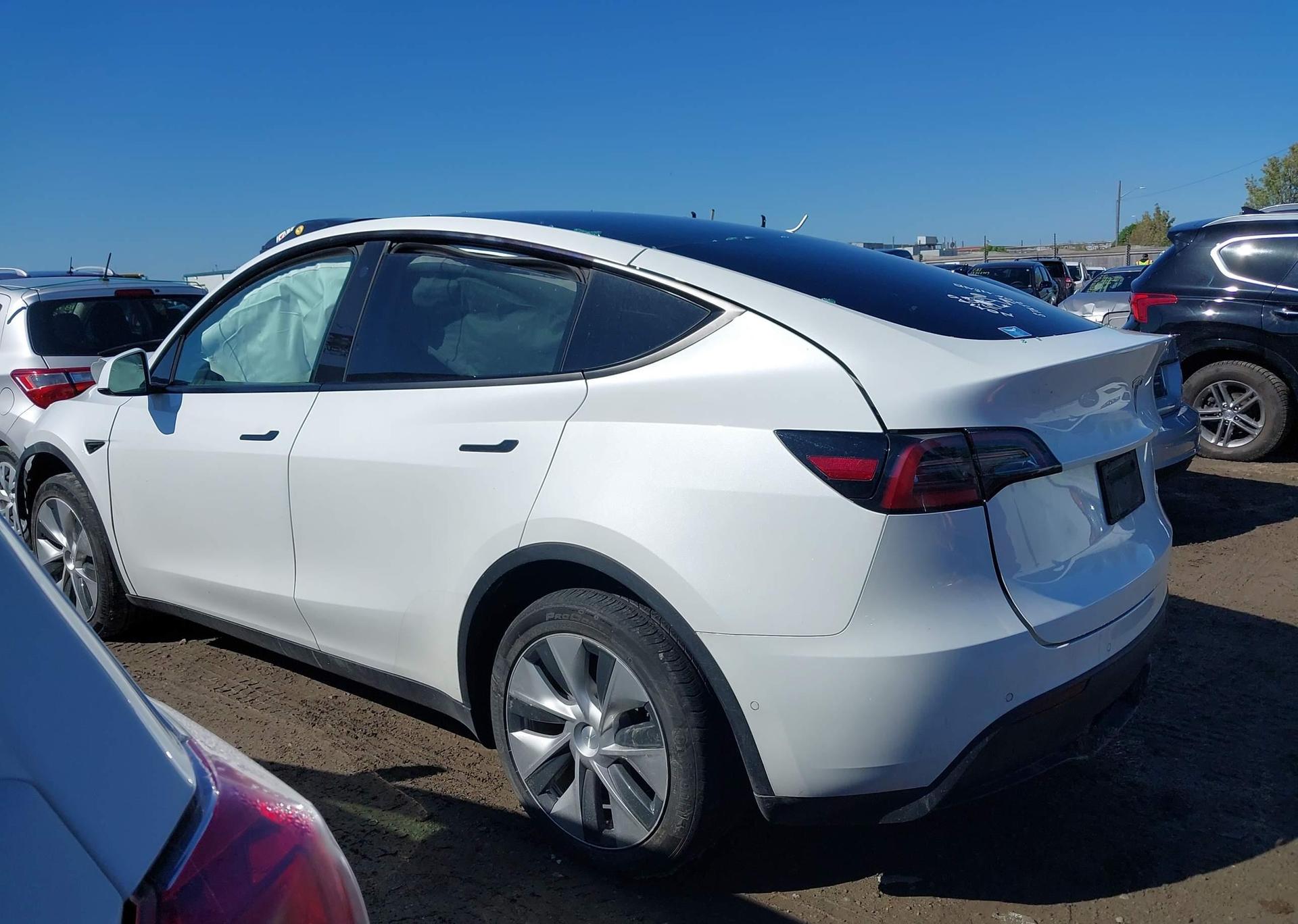 2022 TESLA MODEL Y
