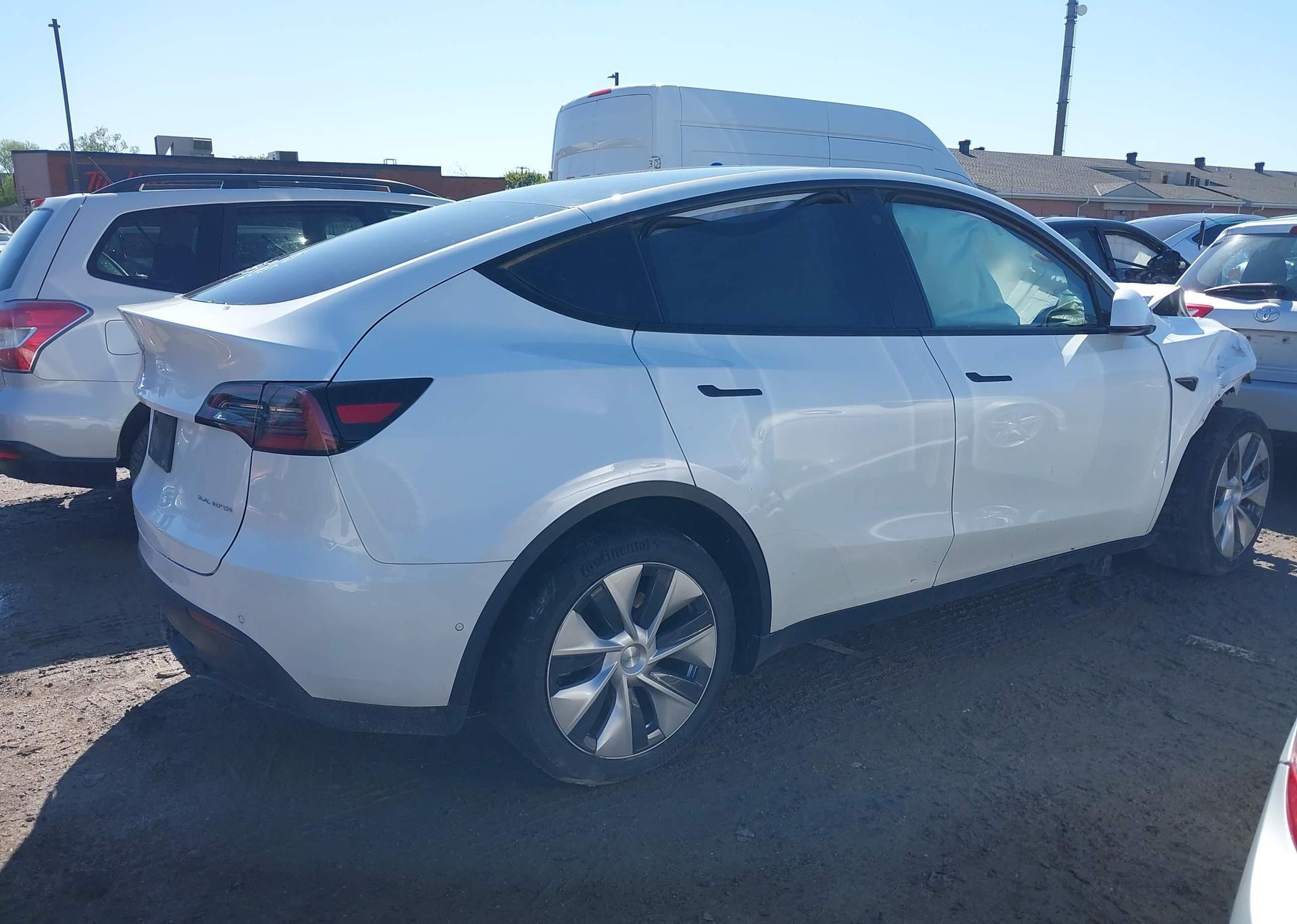 2022 TESLA MODEL Y