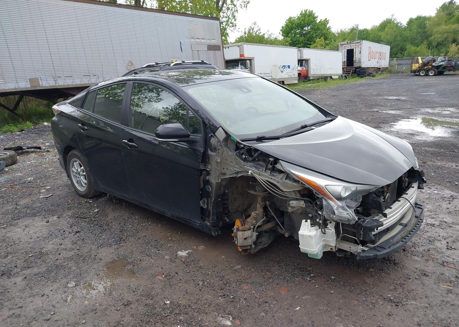 2018 TOYOTA PRIUS