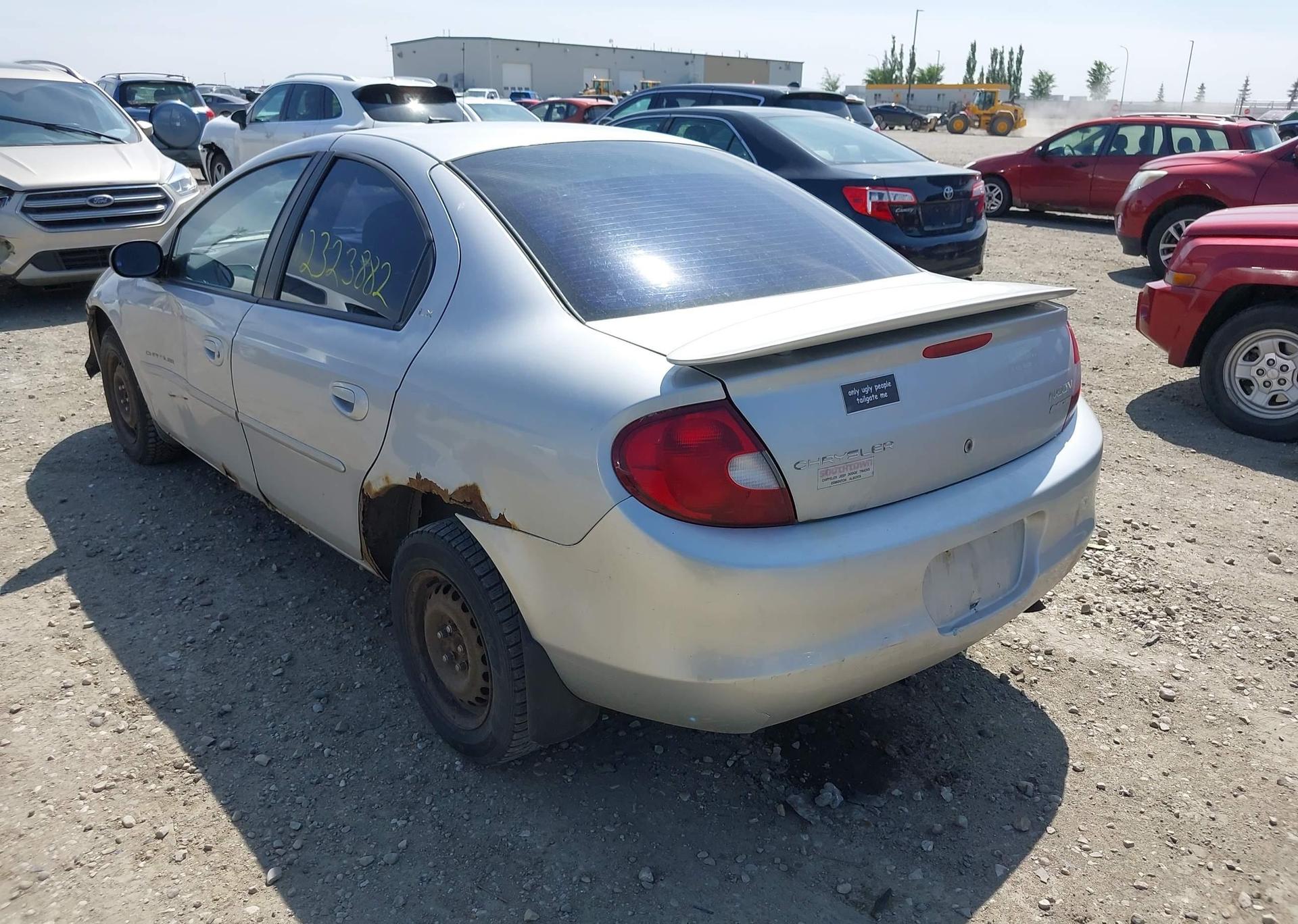 2000 CHRYSLER NEON LE