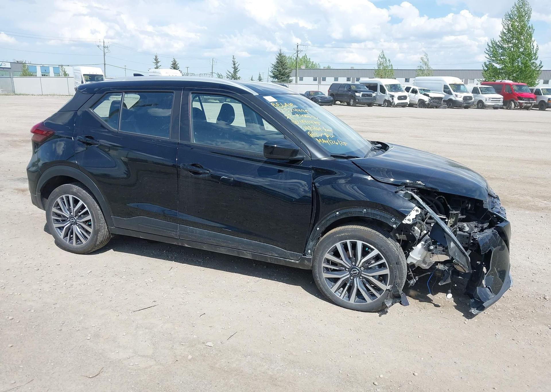 2022 NISSAN KICKS SV