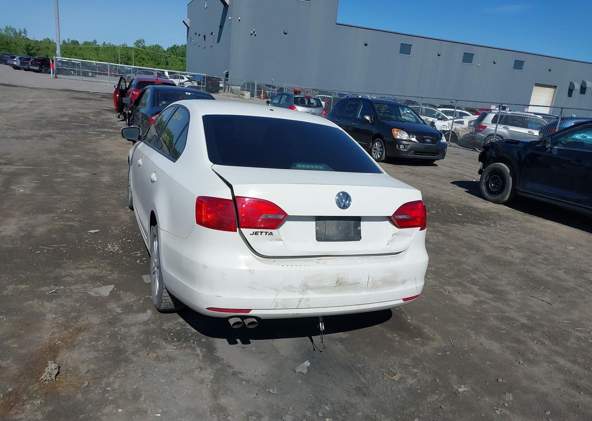 2011 TOYOTA COROLLA
