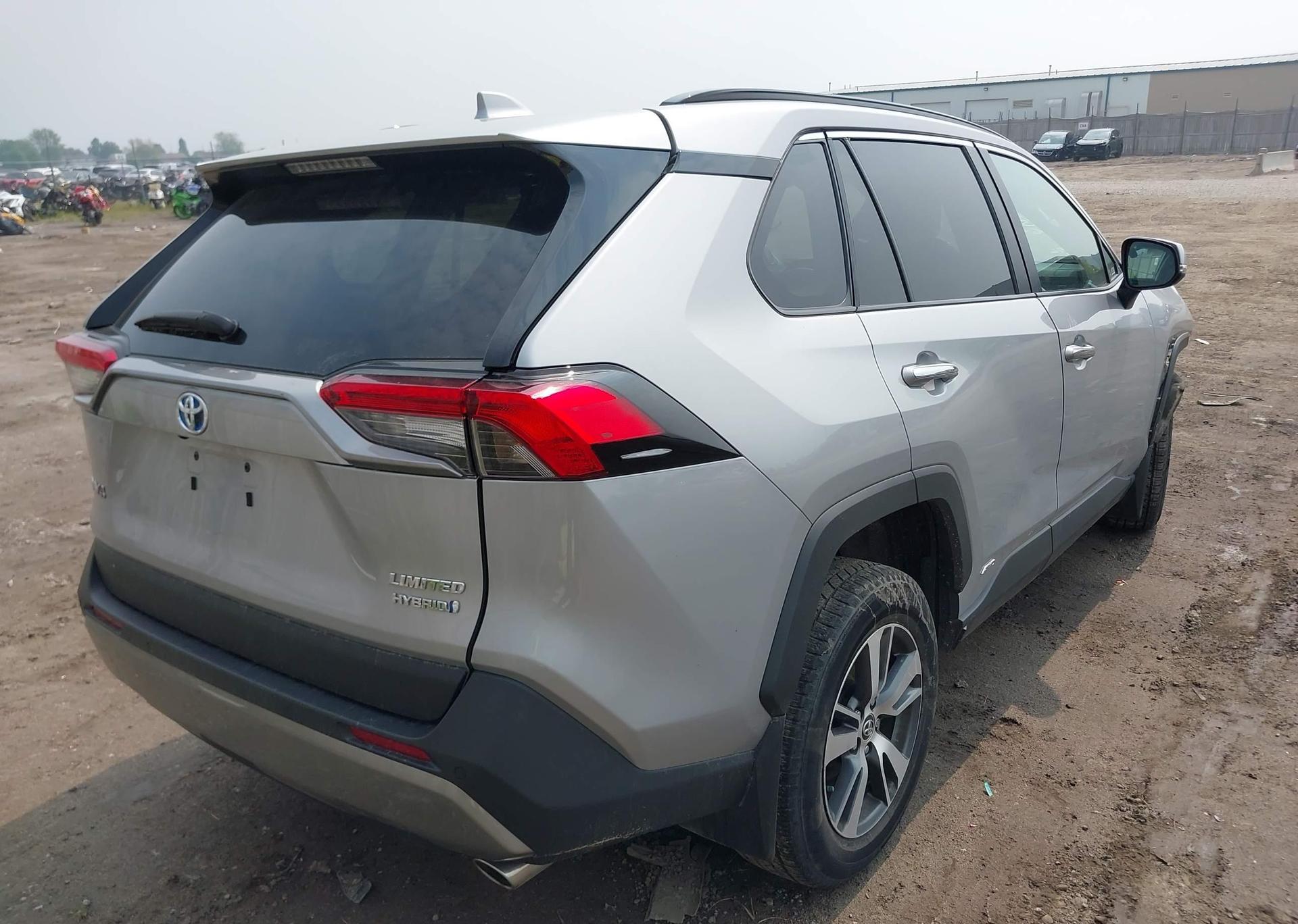 2024 TOYOTA RAV4