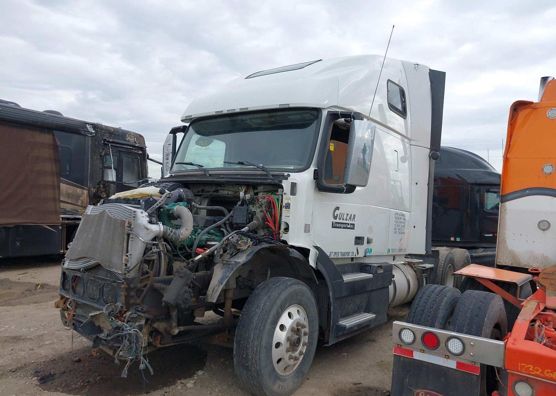 2018 VOLVO VNL