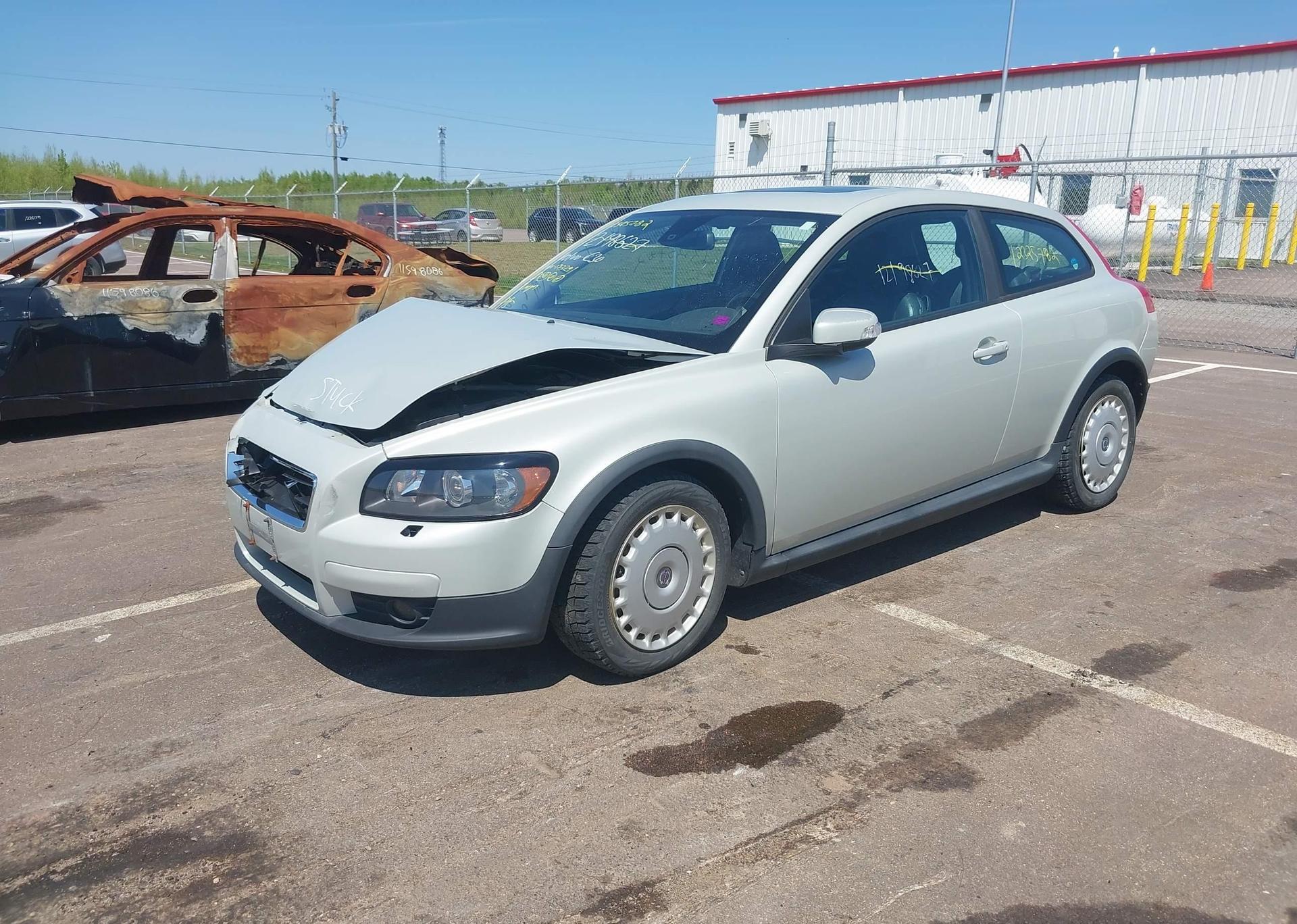 2010 VOLVO C30 2.4I
