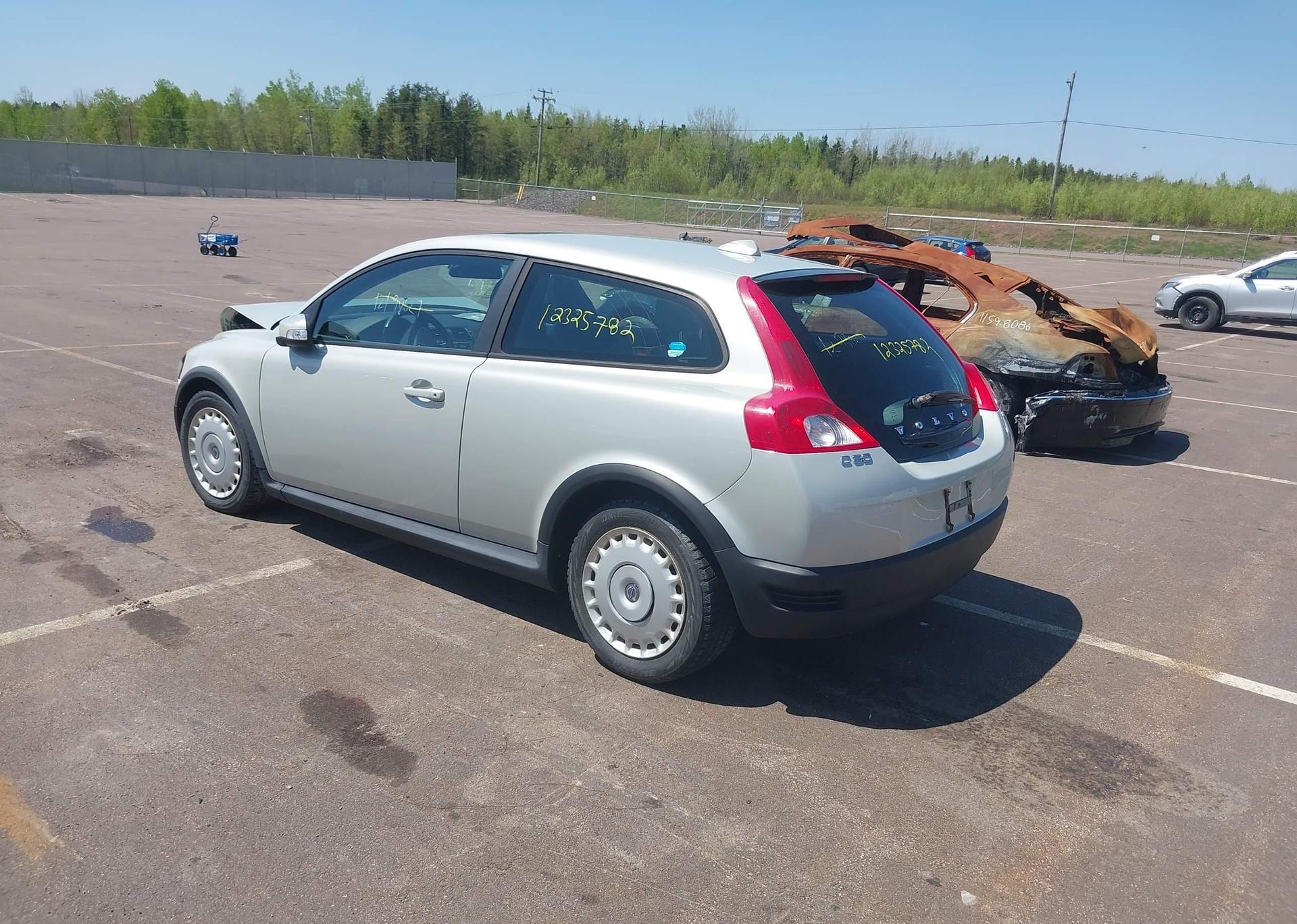 2010 VOLVO C30 2.4I