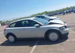 2010 VOLVO C30 2.4I