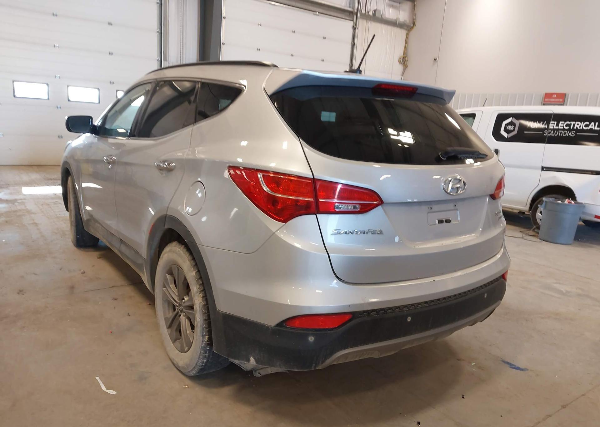 2016 HYUNDAI SANTA FE SPORT 2.4 PREMIUM