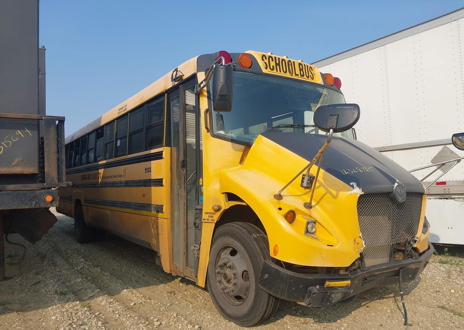 2015 SPARTAN MOTORS SCHOOL BUS