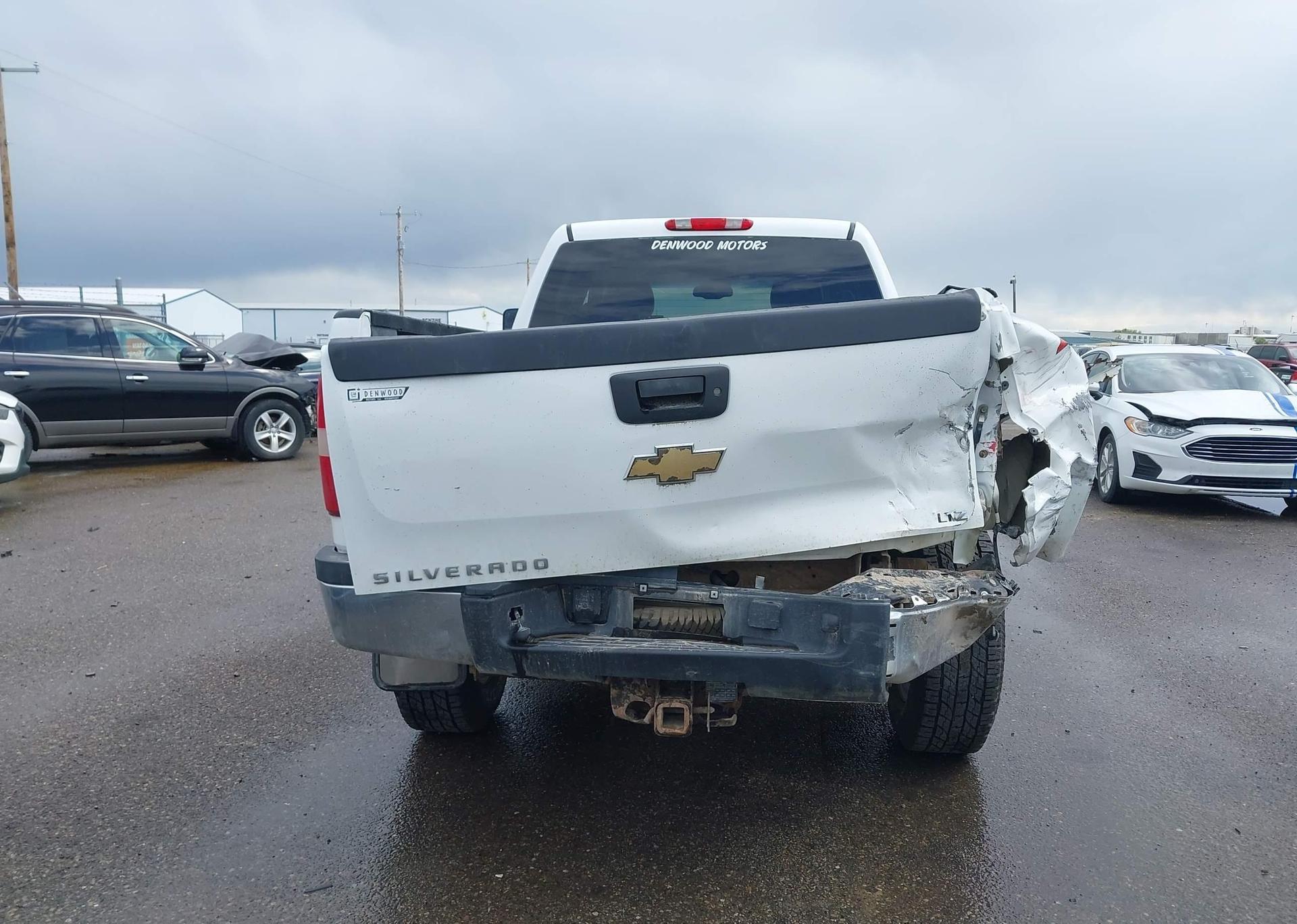2011 CHEVROLET SILVERADO K3500 LTZ