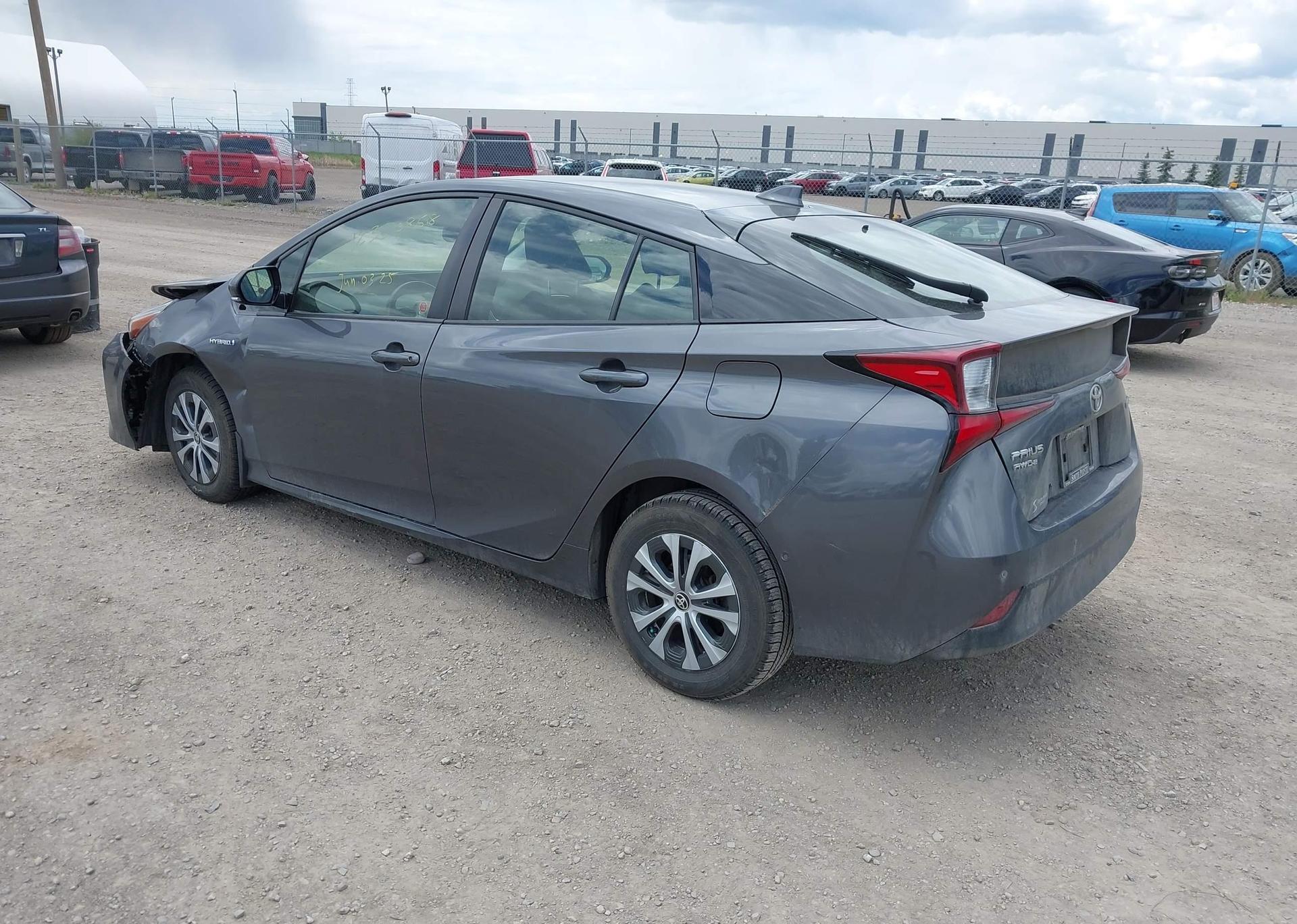 2019 TOYOTA PRIUS
