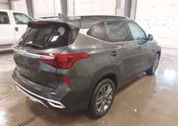 2023 KIA SELTOS S