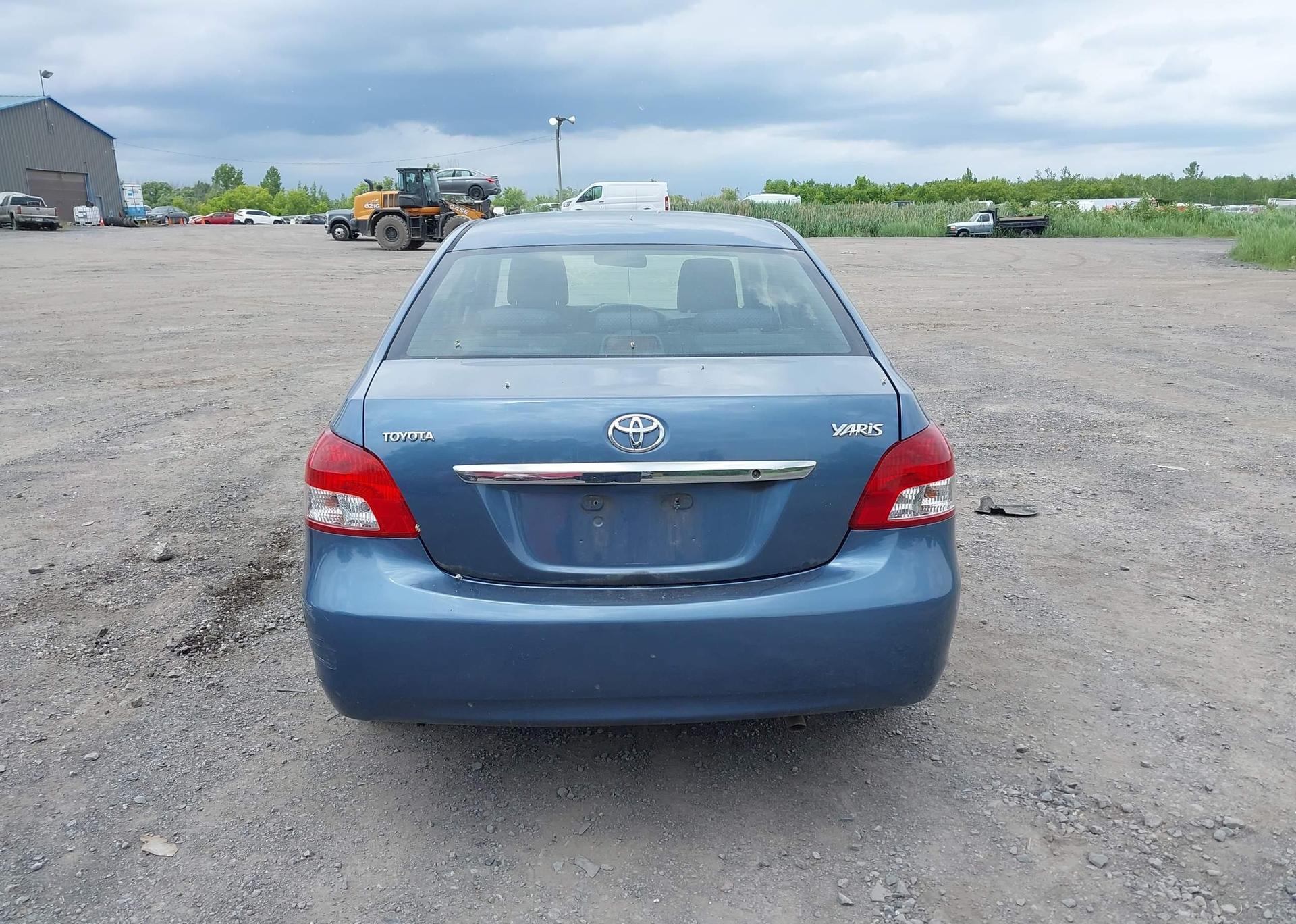 2008 TOYOTA YARIS