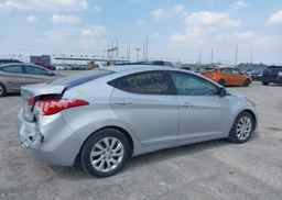 2013 HYUNDAI ELANTRA GL