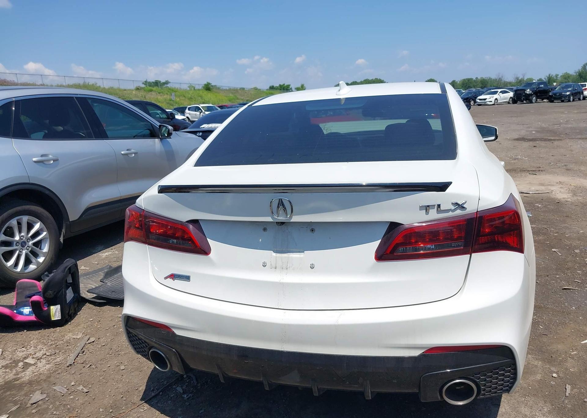 2018 ACURA TLX