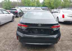 2022 TOYOTA COROLLA LE