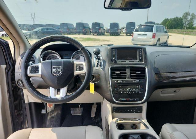 2011 DODGE GRAND CARAVAN CREW