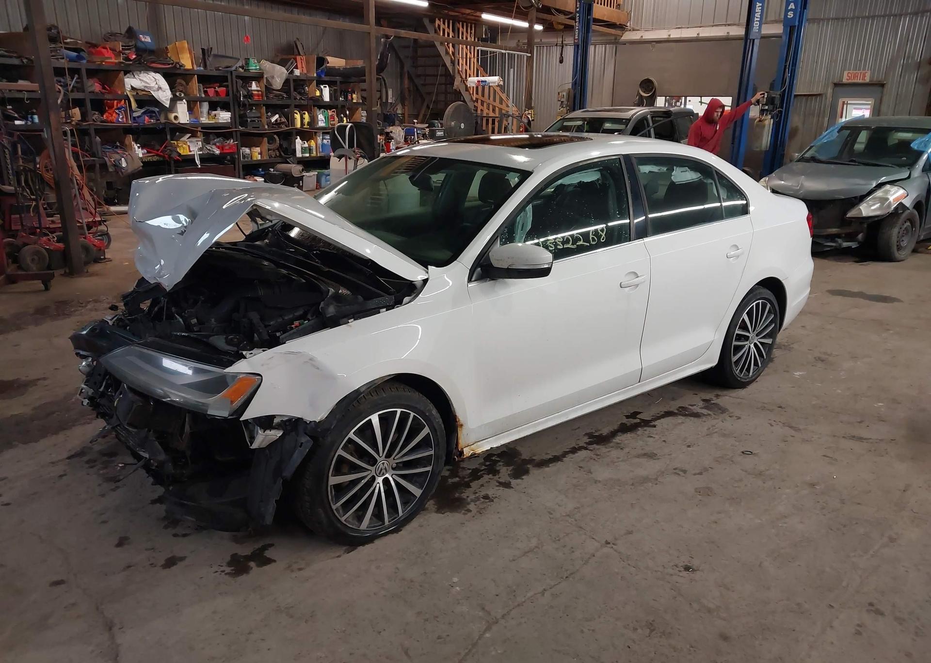 2013 VOLKSWAGEN JETTA