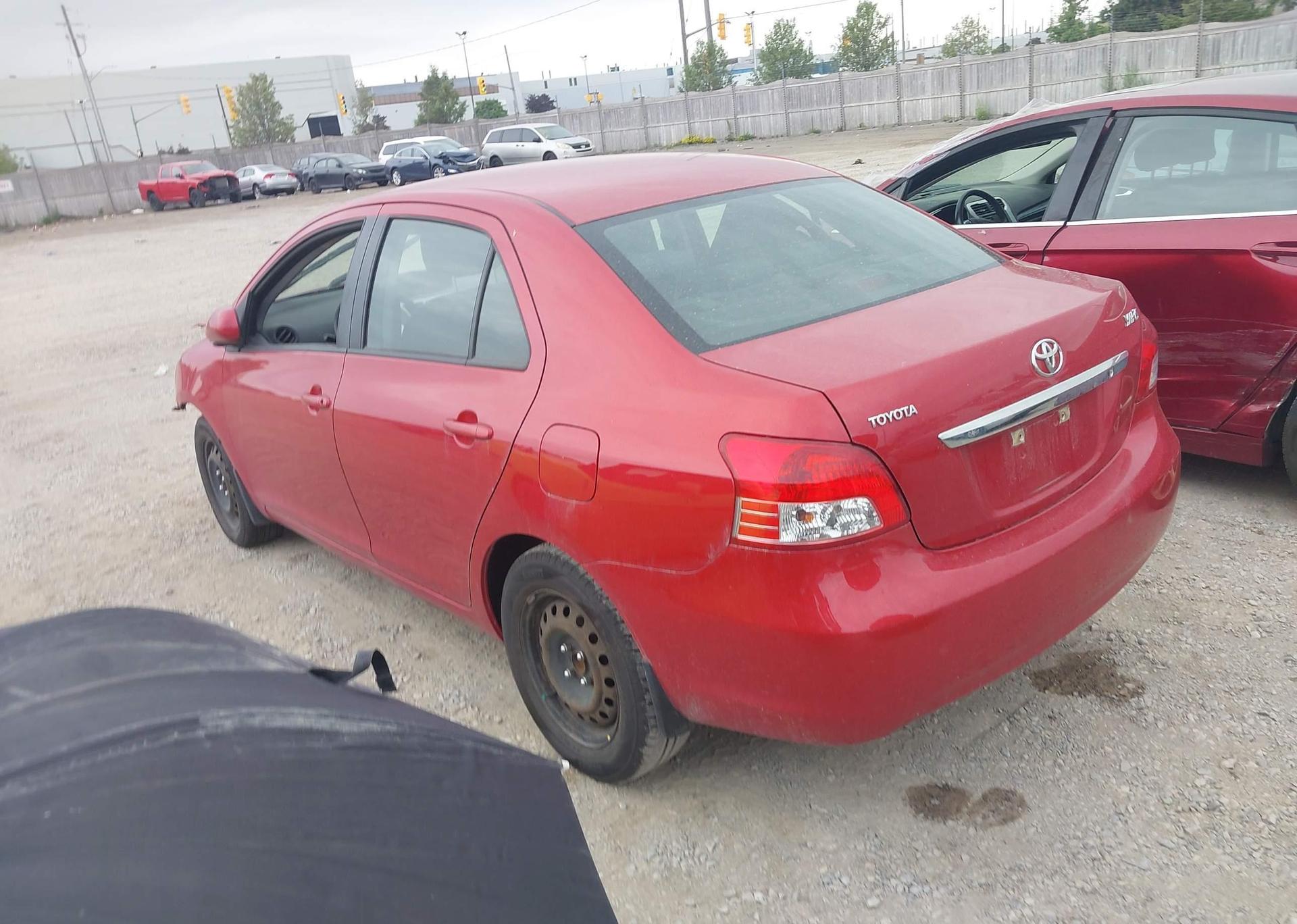2009 TOYOTA YARIS