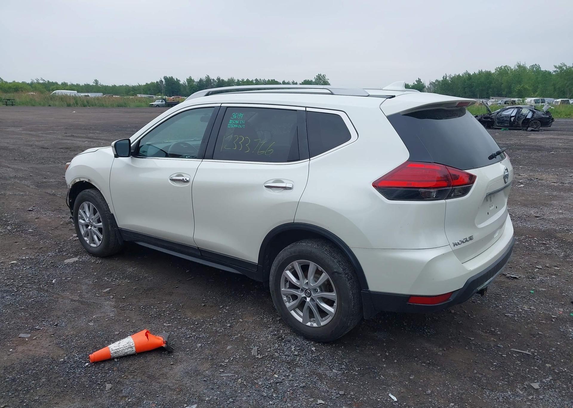 2017 NISSAN ROGUE S