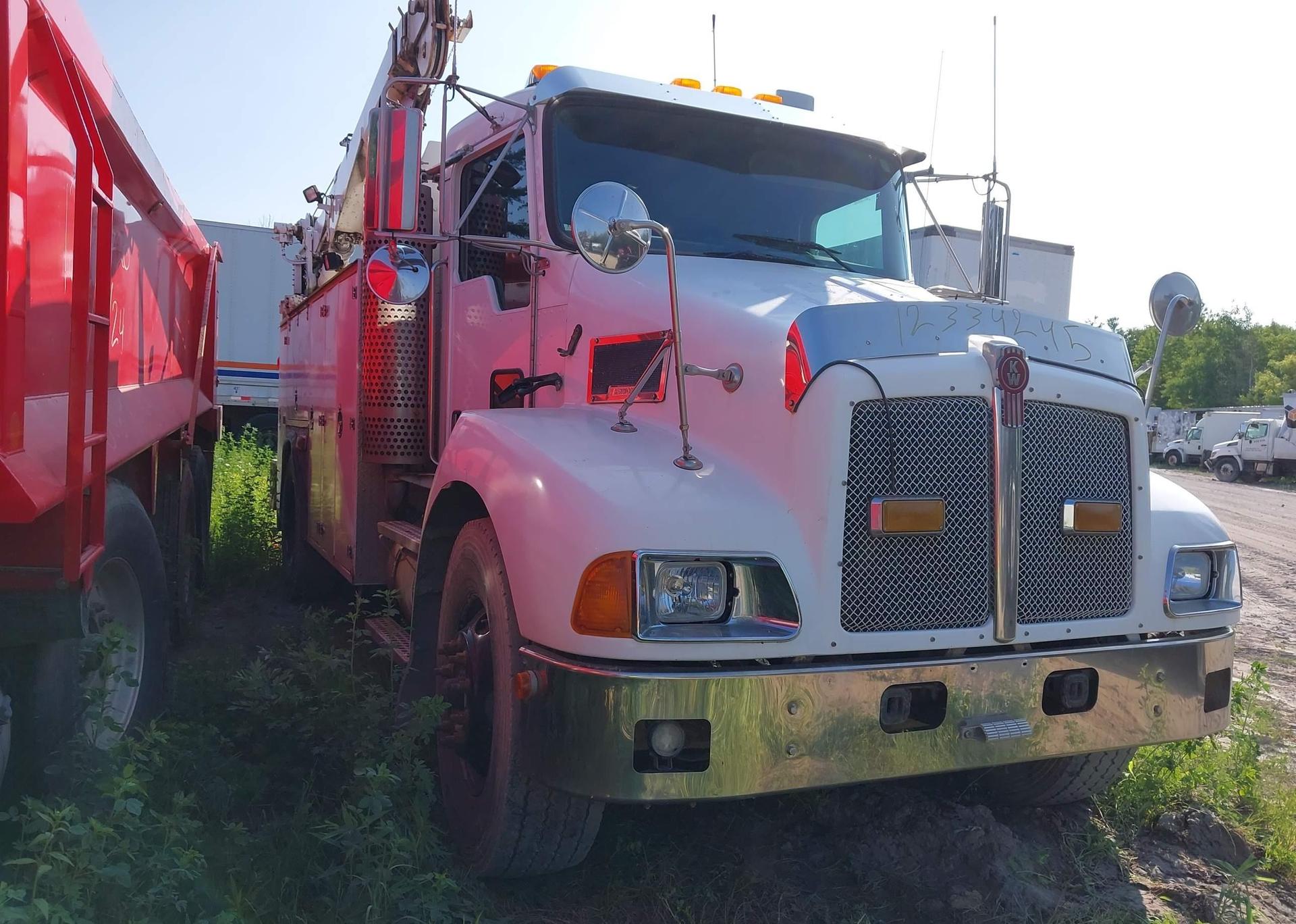 2007 KENWORTH CONSTRUCTION T300