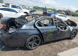 2013 BMW 750 XI