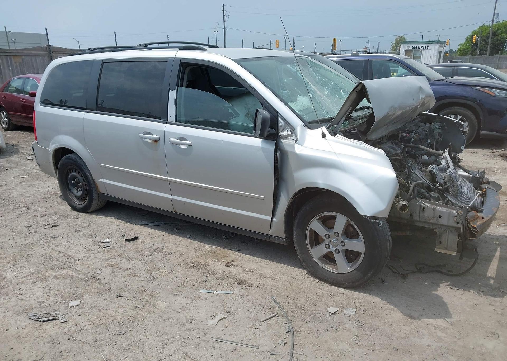 2010 DODGE GRAND CARAVAN SE