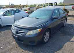 2010 TOYOTA CAMRY LE