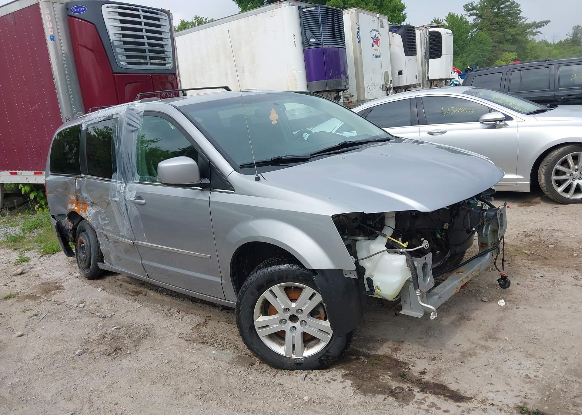 2017 DODGE GRAND CARAVAN CREW