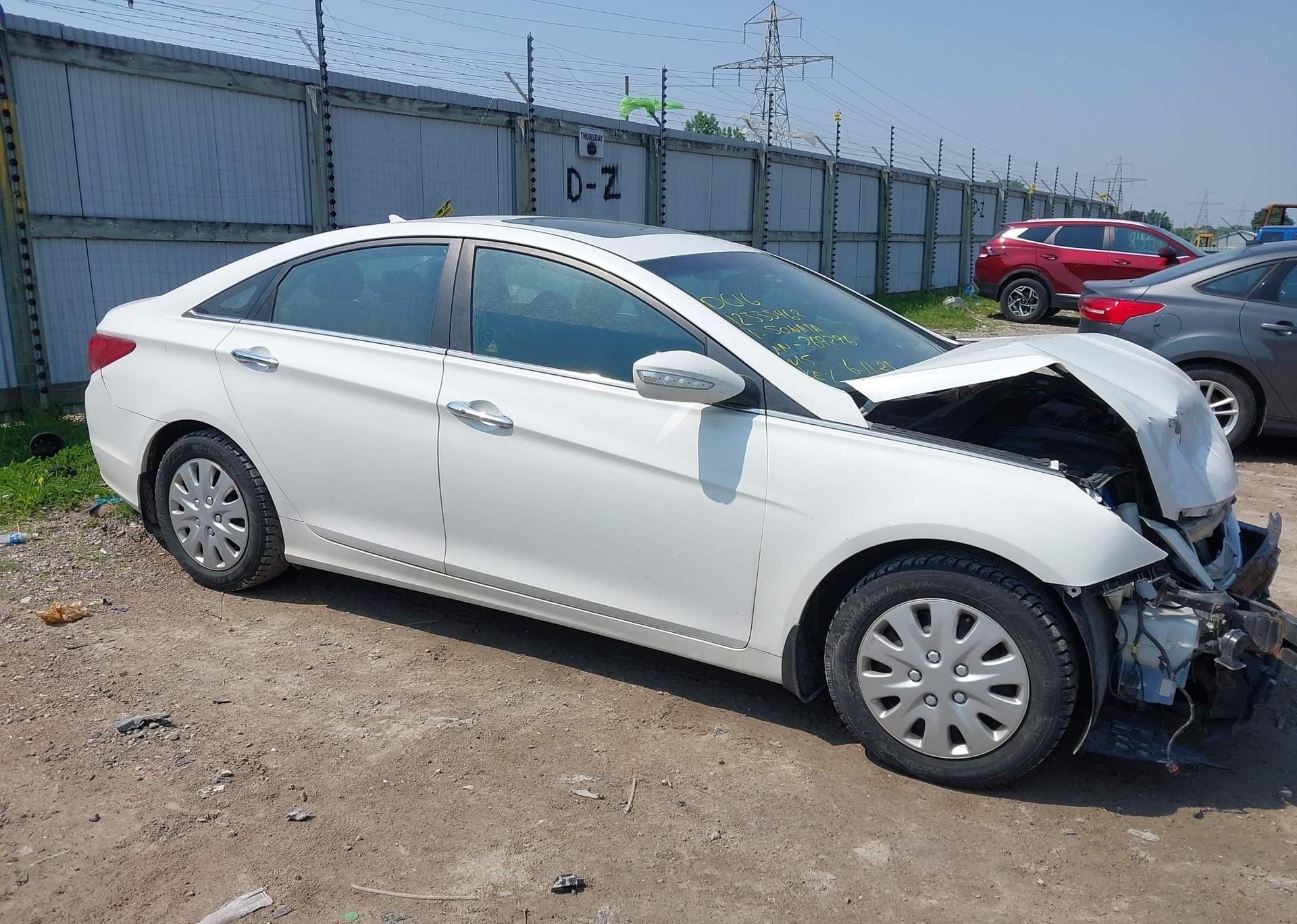 2011 HYUNDAI SONATA SE