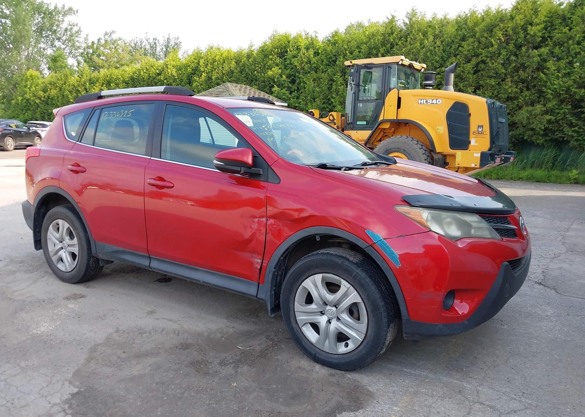 2014 TOYOTA RAV4 LE