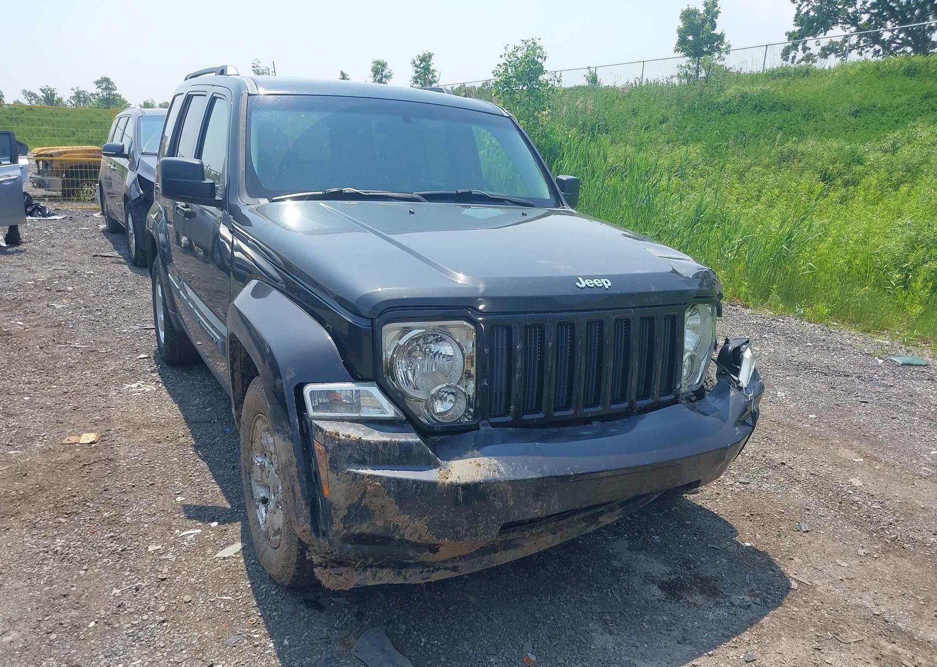 2010 JEEP LIBERTY SPORT