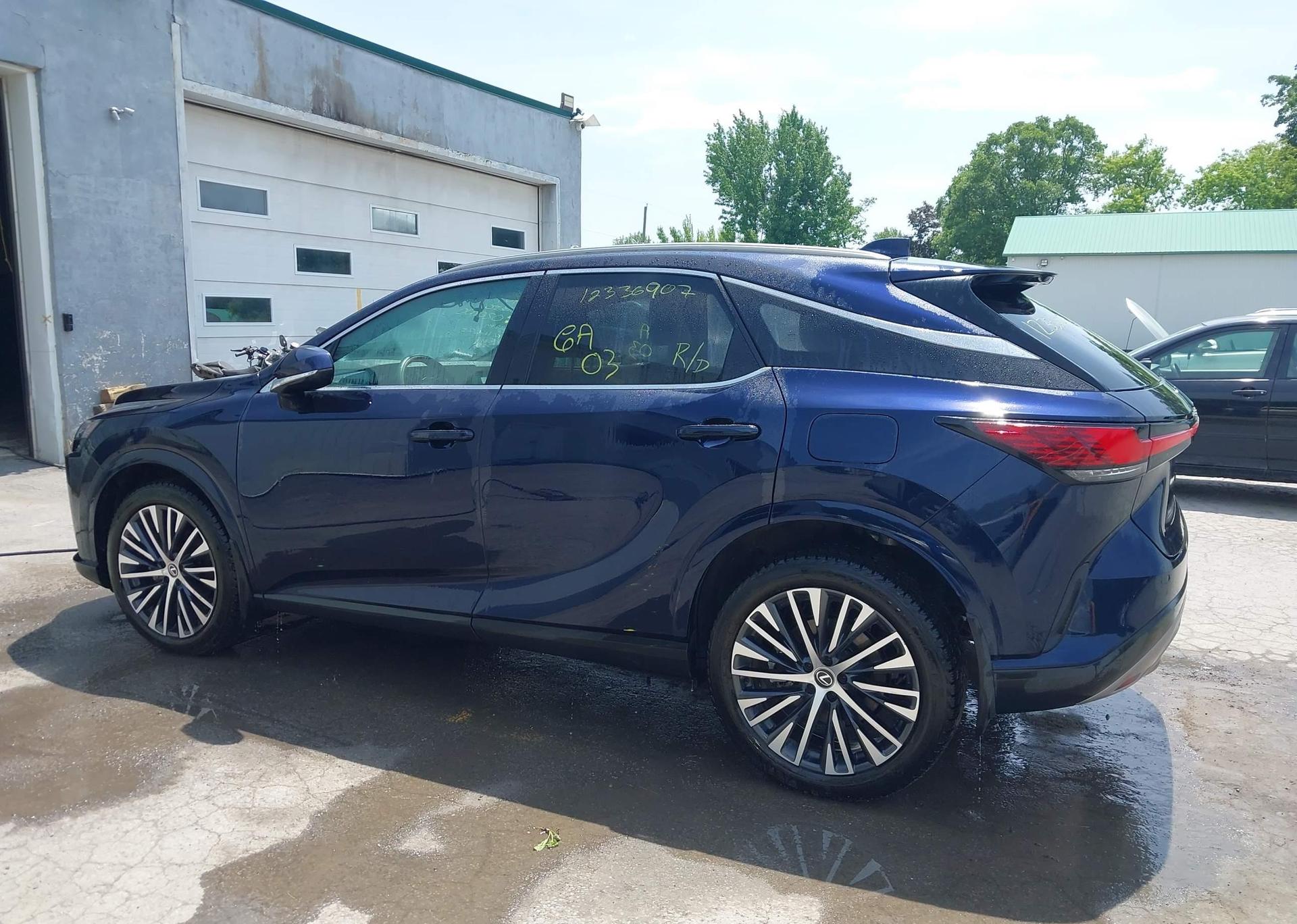 2023 LEXUS RX 350 BASE